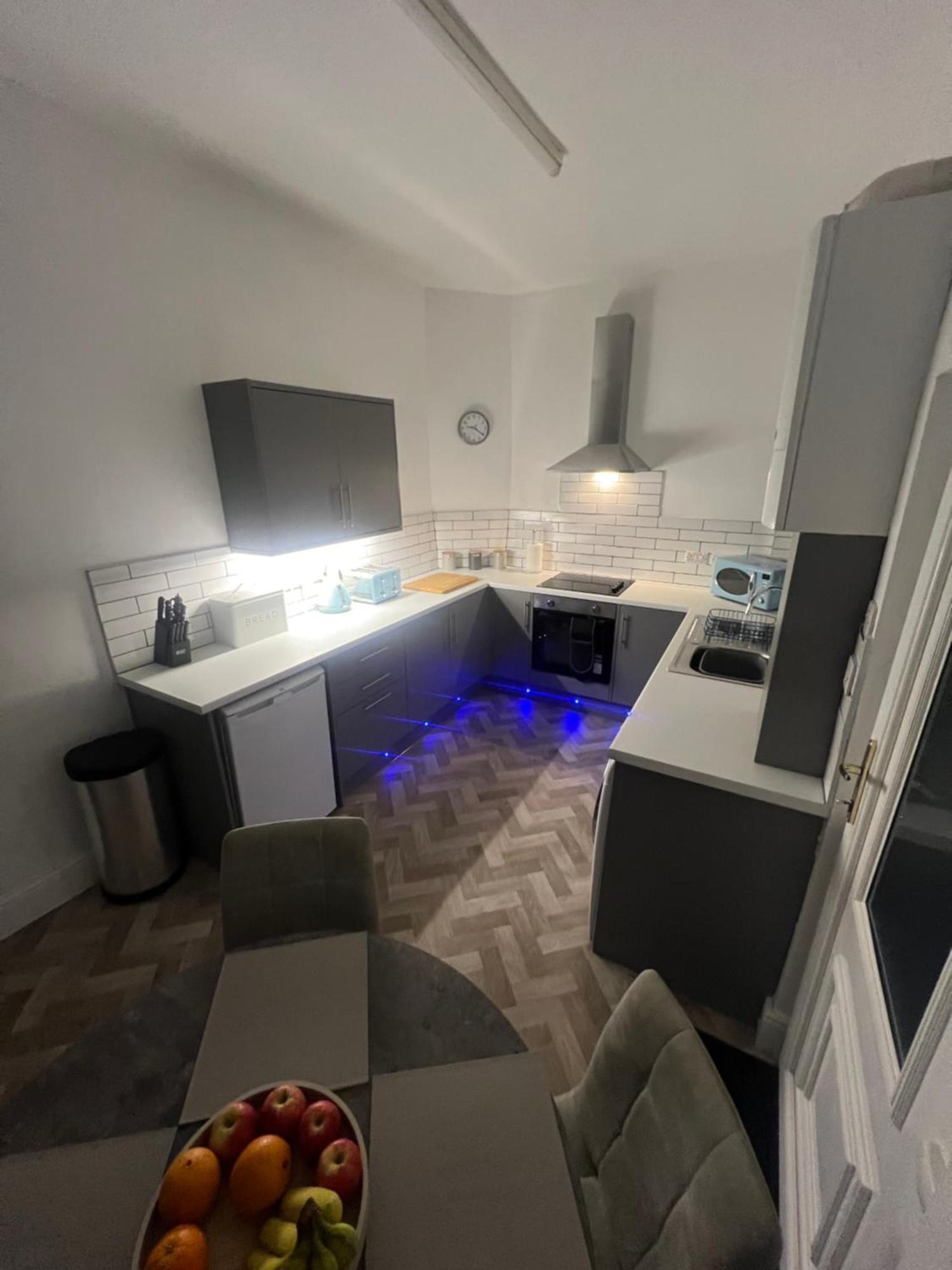 Cosy Home Perfect For Families And Contractors With Free Parking Darlington  Exterior photo